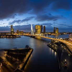 Die blaue Stunde in Rotterdam von Jeroen Bukman
