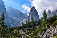 Dolomites dentelées