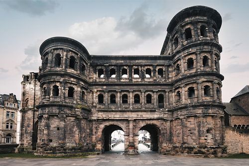 De Romeinse poort van Trier | Porta Nigra | Duitsland