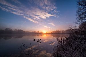 Prachtige zonsopkomst bij meer von Moetwil en van Dijk - Fotografie