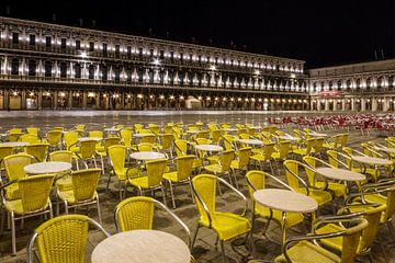 VENEDIG Markusplatz bei Nacht  von Melanie Viola