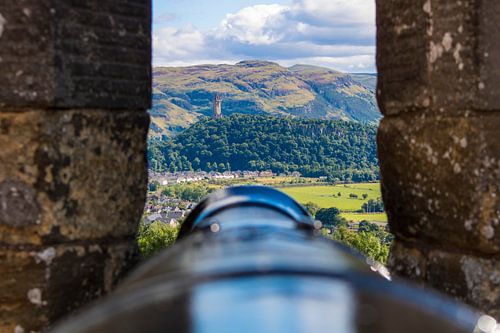 Kanone mit Blick auf Edingburgh