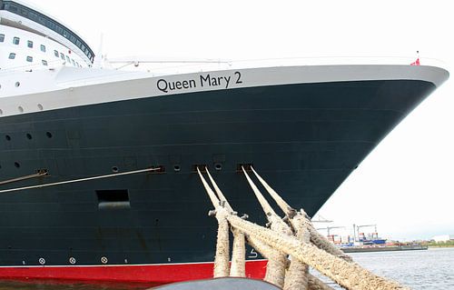 Queen Mary 2