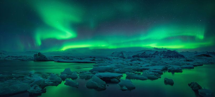 Jokulsarlon Aurora par Wojciech Kruczynski