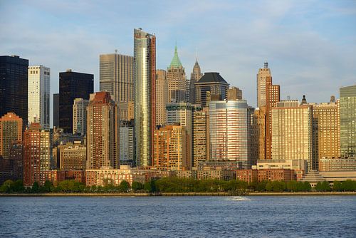 Lower Manhattan à New York avant le coucher du soleil 