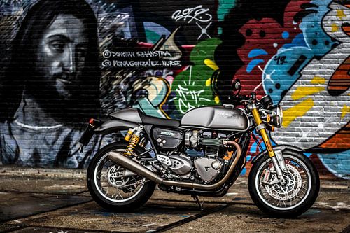 Triumph Thruxton R