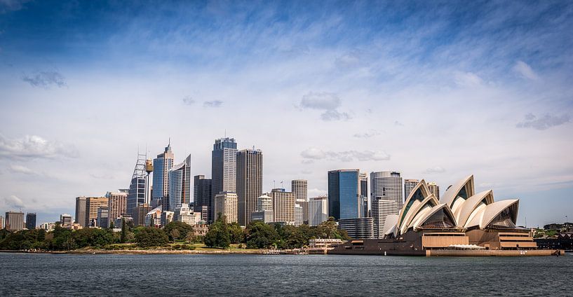 Ligne d&#039;horizon de l&#039;Opéra de Sydney à Sydney, Australie par Troy Wegman
