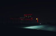 Porsche Zentrum Berlin bei Nacht von Lorenz Groche Miniaturansicht