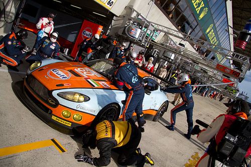 Pitstop Gulf Racing tijdens Le Mans 24h