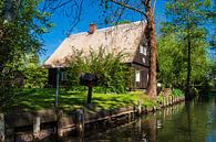 Building and water in the Spreewald area, Germany van Rico Ködder thumbnail