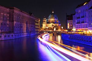 Berliner Dom mit Spree
