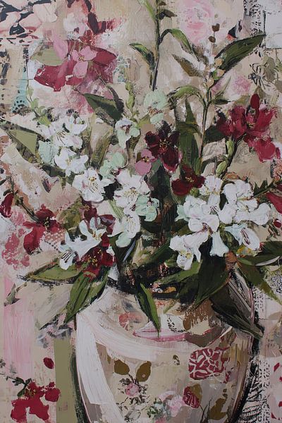 Blumenvase | Fresh Blossom Delight von Blumen Studio