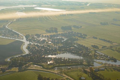 Luchtfoto van het stadje Blokzijl in Overijssel tijdens zonsopkomst