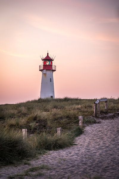 Soirée au phare de List-West sur la péninsule d'Ellenbogen, Sylt par Christian Müringer