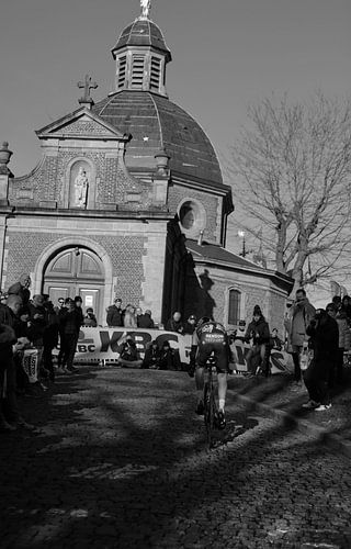Servants also come out on top of the Muur Van Geraardsbergen