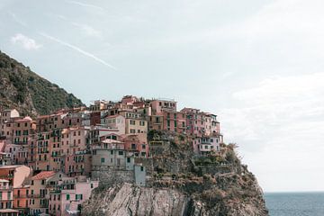 Manarola aan zee | Fotoprint Cinque Terre |  Italië reisfotografie van HelloHappylife