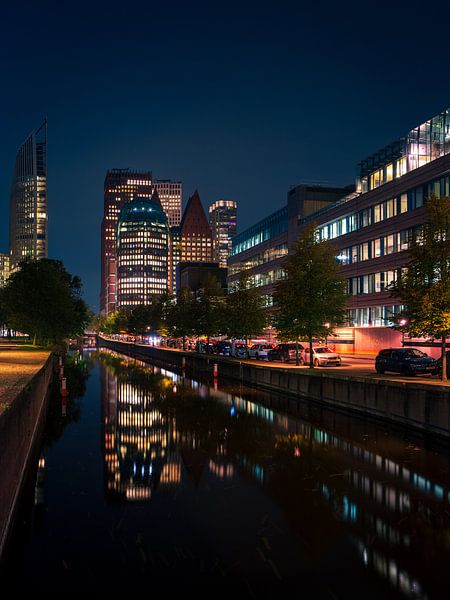Den Haag: Moderne Skyline von Denny van der Vaart