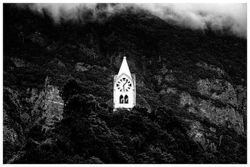 Sao Vicente kerk in zwart wit van Ton van den Boogaard