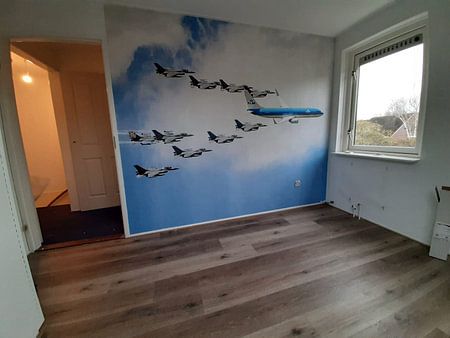 KLM Boeing 737 mit F16 Escorte