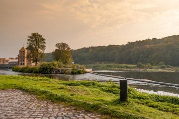 De Mulde bij Grimma in Saksen van Jens Hertel