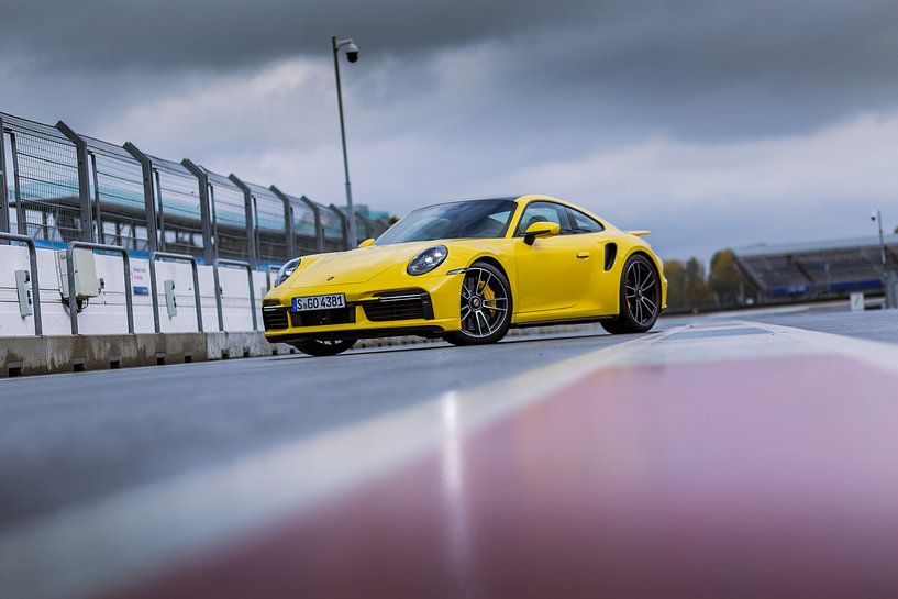 Porsche 911  - Autovisie Supertest Assen van Martijn Bravenboer