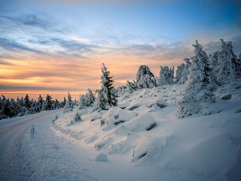 Sonnenaufgang an der Brockenstraße von t.ART