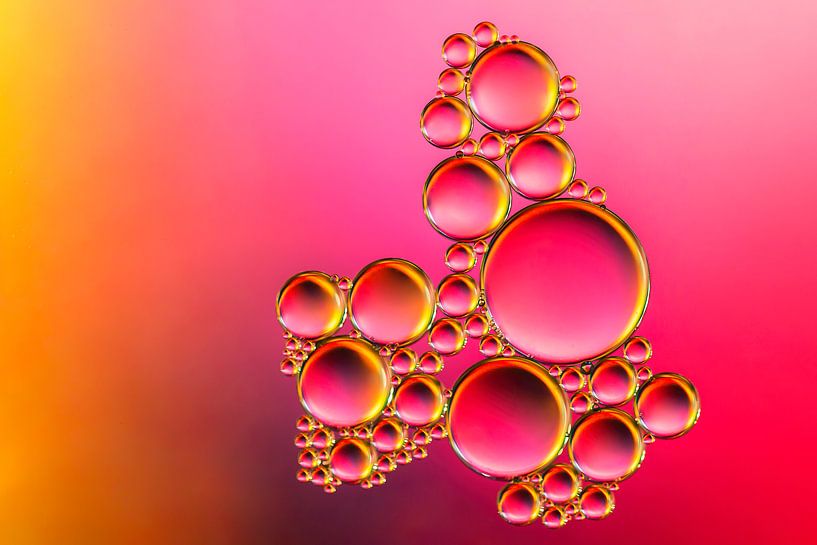 Bubbles by Carola Schellekens