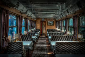 Een treinwagon zoals de Orient Express van Esther Faber