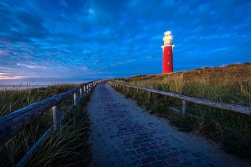 Night vibes at the Lighthouse van Max ter Burg Fotografie
