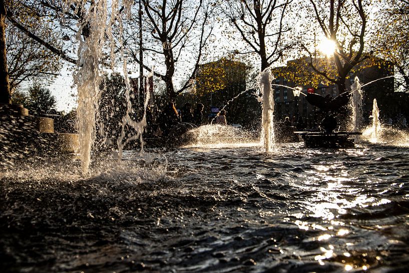 Hans Snoekfontein on the Leidseplein in Amsterdam. by Eric de Jong