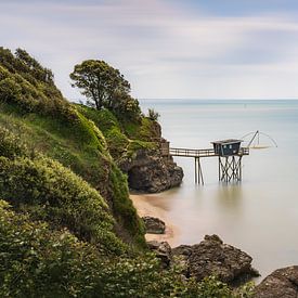 Fishing hut in the shelter on the Atlantic Coast by Claire van Dun