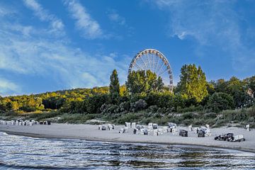 Uitzicht op het strand in Heringsdorf aan de Oostzee van Andreas Völkel
