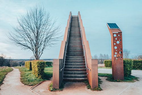 La tour de Vlooyberg : Un chemin vers le ciel