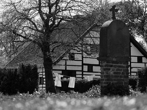 Half-timbered farmhouse with laundry