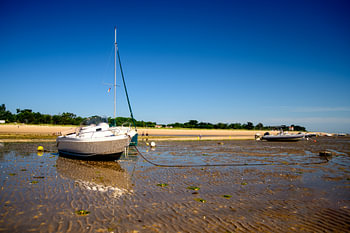 Bateaux sur la plage