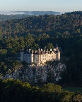 Castle on the Rock - Zeitlose Stille in den Ardennen