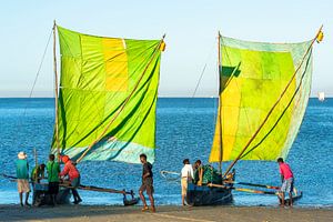 Vissersboot op het strand