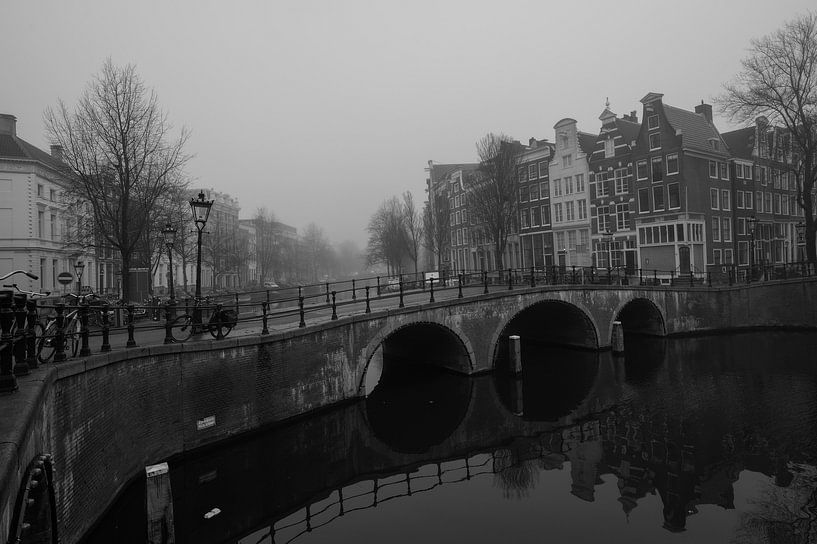 Misty Amsterdam par Peter Bartelings