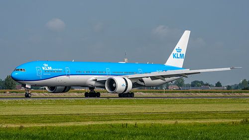 Landende KLM Boeing 777-300.