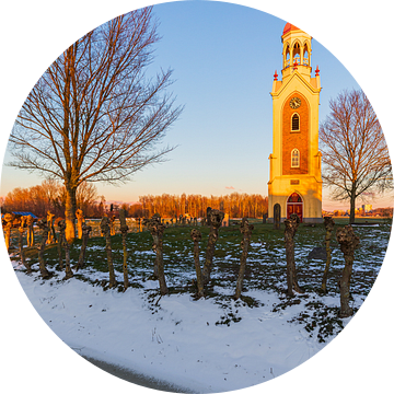 Winter bij Kerktoren Westerdijkshorn van Henk Meijer Photography