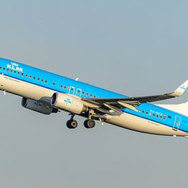 Décollage d'un avion de ligne KLM Boeing 737-800. sur Jaap van den Berg