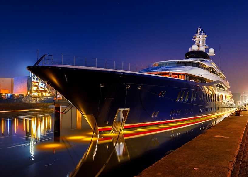 Le tout dernier superyacht, le 1010 par Edwin Kooren