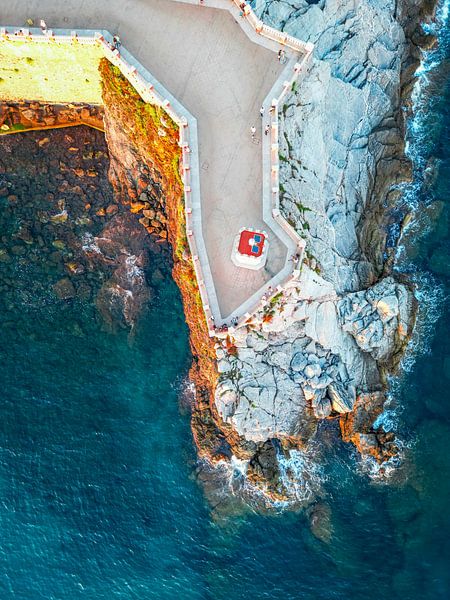 Faro della Rocchetta (di Piombino) in Italy by Mustafa Kurnaz