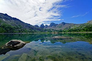 Der Bergsee Lac d'Allos