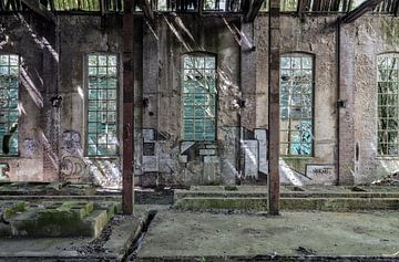 Verlaten gebouw - Urbex (Fabriek) van Marcel Kerdijk
