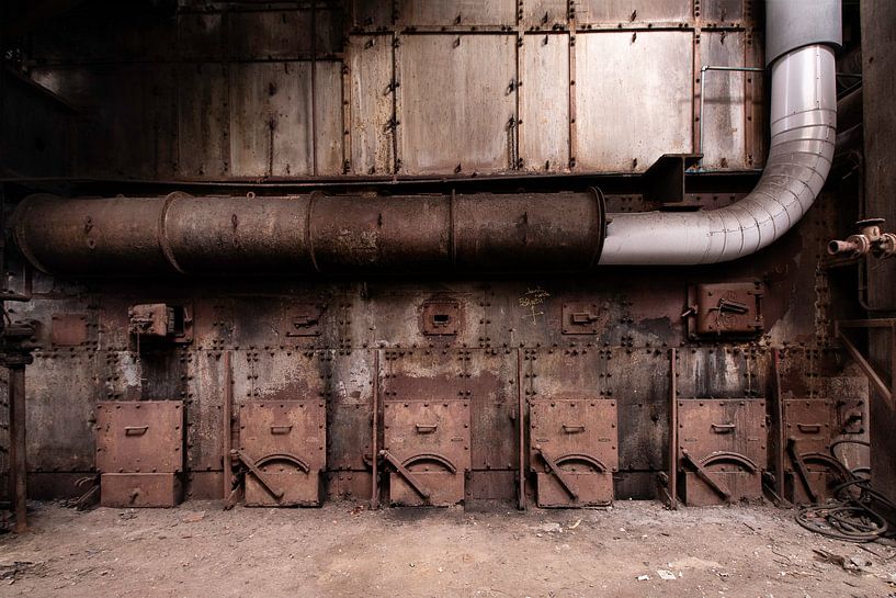 Industrial faces by Vivian Teuns