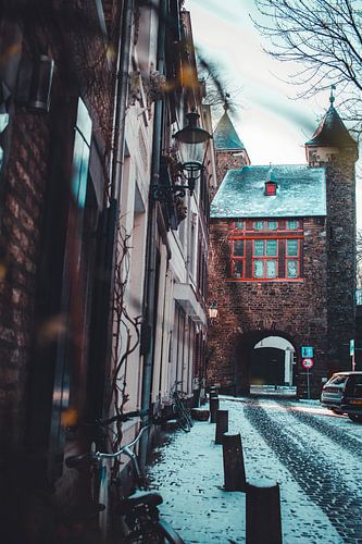 Helpoort Maastricht in de winter