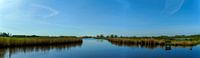 Weites Panorama der Landschaft im Eilandspolder, Nordholland von Photo Henk van Dijk Miniaturansicht