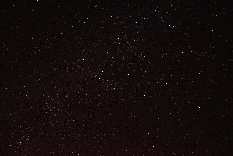 Sternenhimmel mit Sternschnuppen von Marcel Ethner