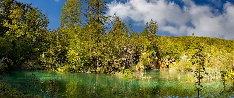 Parc national des lacs de Plitvice, Croatie. Photo panoramique par Gert Hilbink